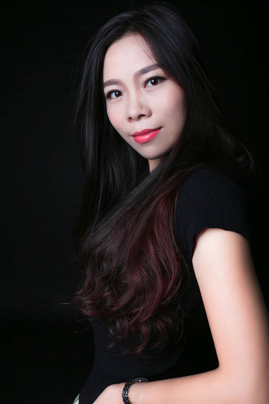 重慶宏韻裝飾工程有限公司張銳睿