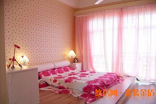 鋪貼墻紙存在的問題以及解決方法